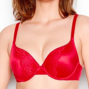 Victoria’s Secret push-up bra. Color: lipstick red. Size 32DD